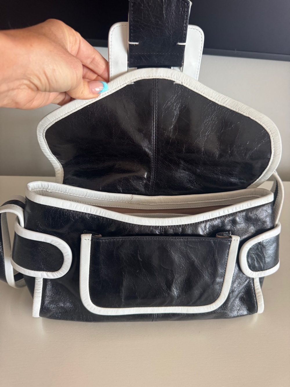 Trina Turk Black Shoulder Bag with White Trim and Buckle - Picture 4 of 6